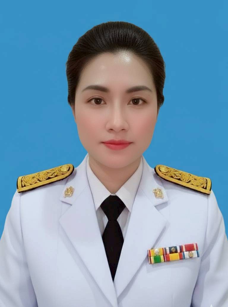 นางสาวอรพรรณ  กันศร